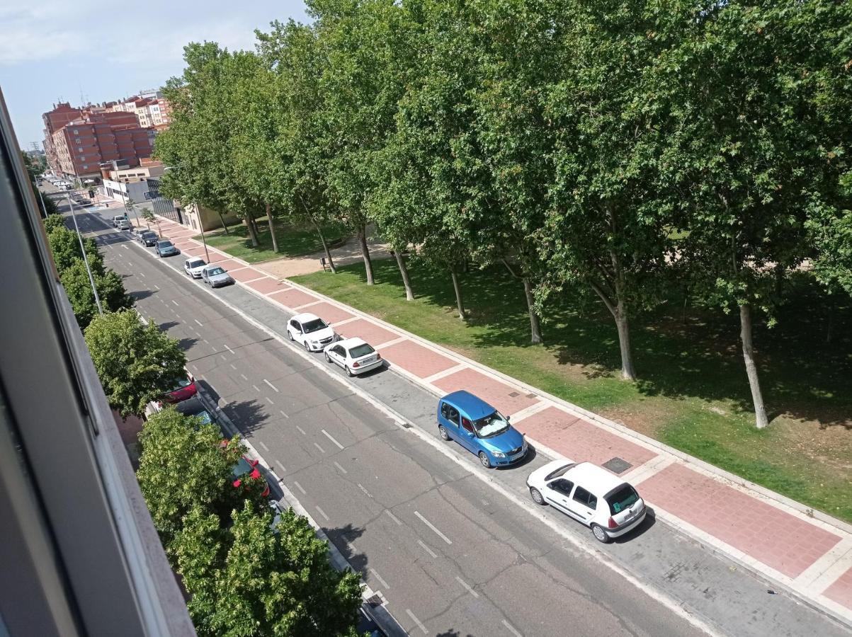 Apartamento Tisare Wifi Вальядолид Экстерьер фото